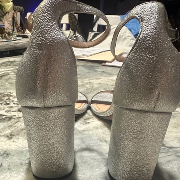 Coach Sparkly Silver Block Vero Guoio Sandals Size 8.5 - Picture 11 of 16